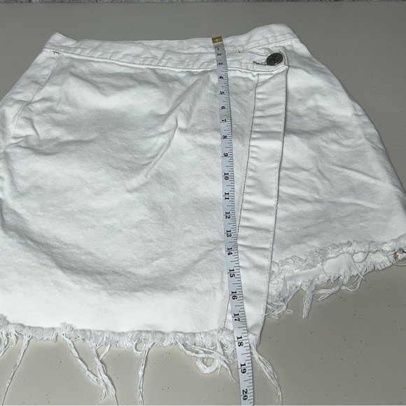One Teaspoon Wild Thing Skirt in Cococash White Denim - Picture 12 of 12
